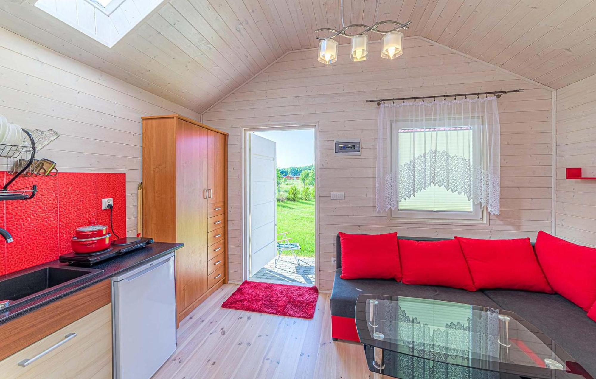 Beautiful Home In Darlowo Wicie With Jacuzzi Luaran gambar